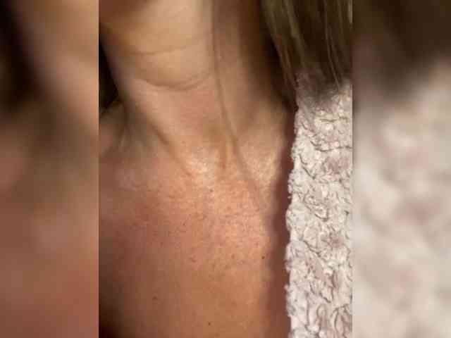 Miss_Milka webcam