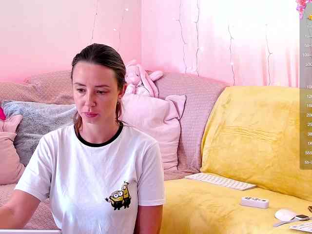 Miss_Milka webcam