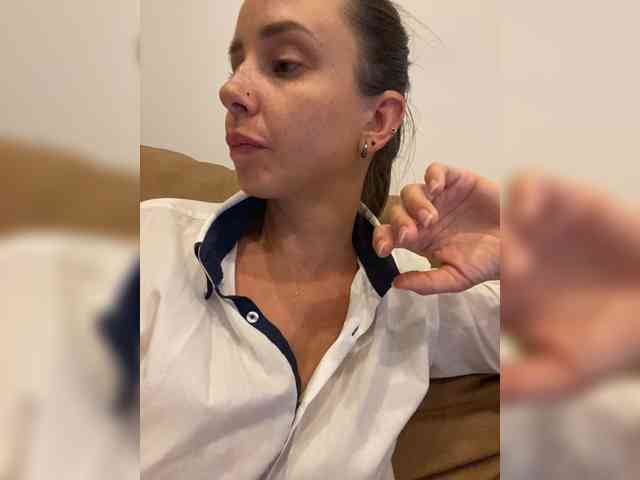 Miss_Milka webcam