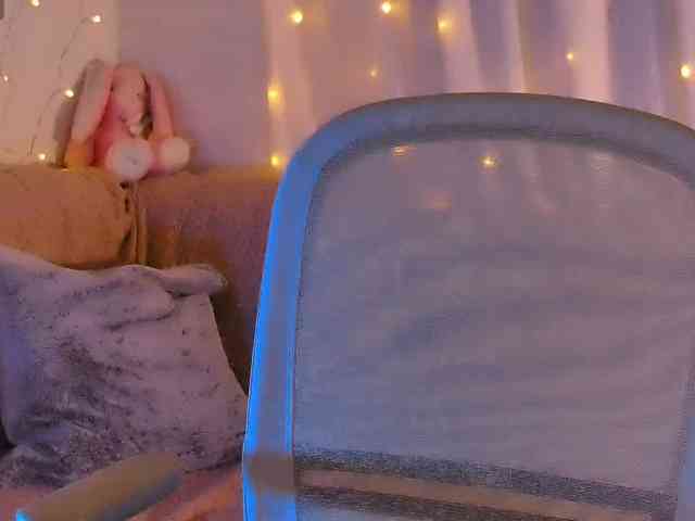 Miss_Milka webcam