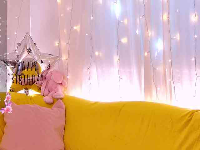 Miss_Milka webcam