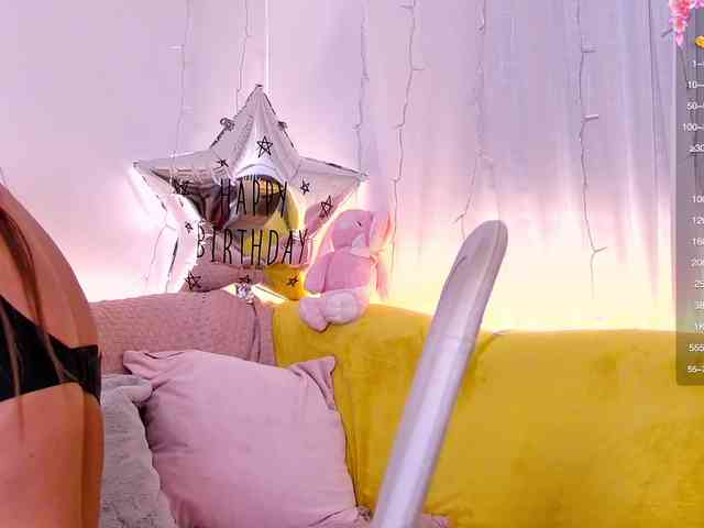 Miss_Milka webcam