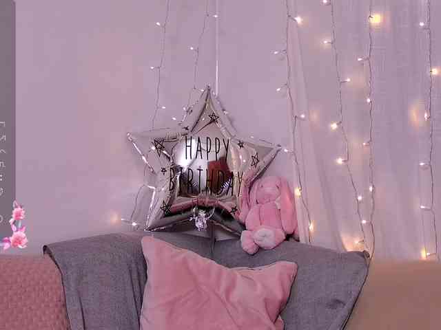 Miss_Milka webcam