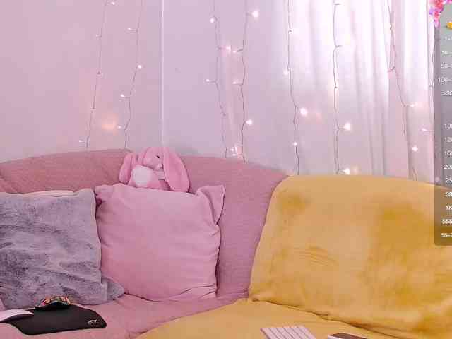 Miss_Milka webcam