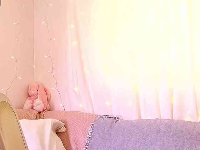 Miss_Milka webcam
