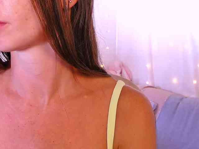 Miss_Milka webcam