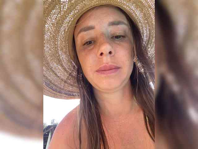 Miss_Milka webcam