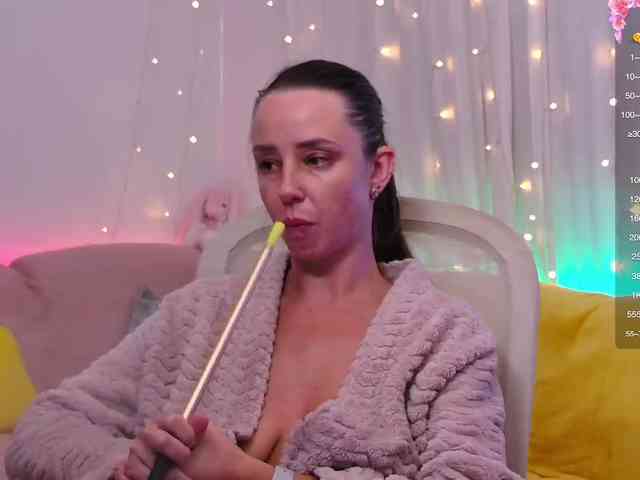 Miss_Milka webcam