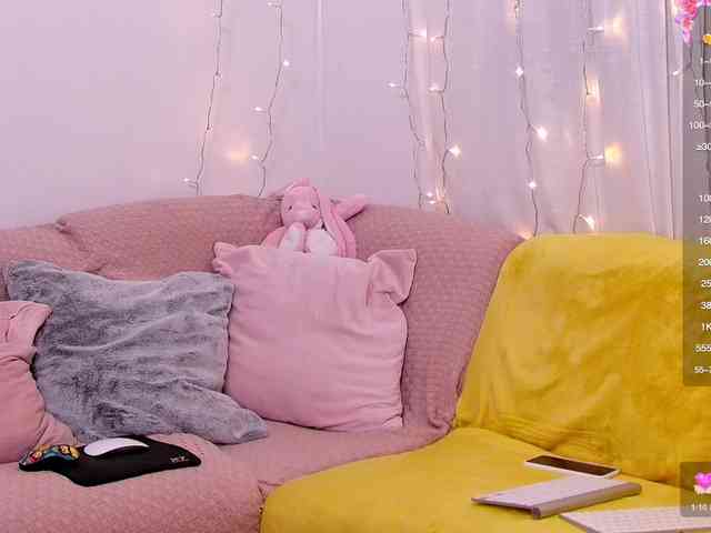 Miss_Milka webcam