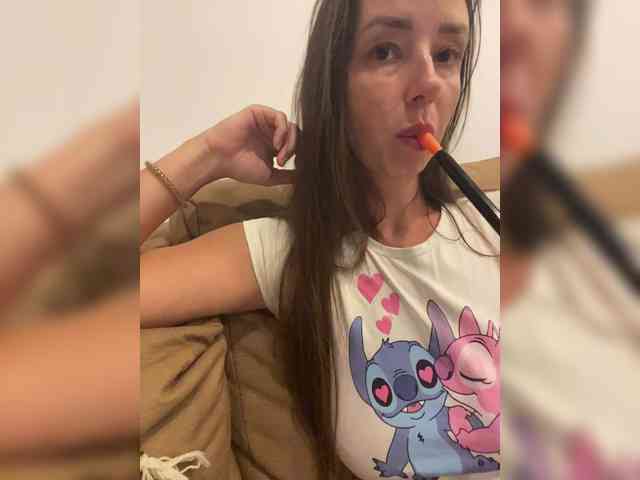 Miss_Milka webcam