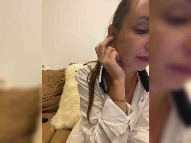 Miss_Milka webcam