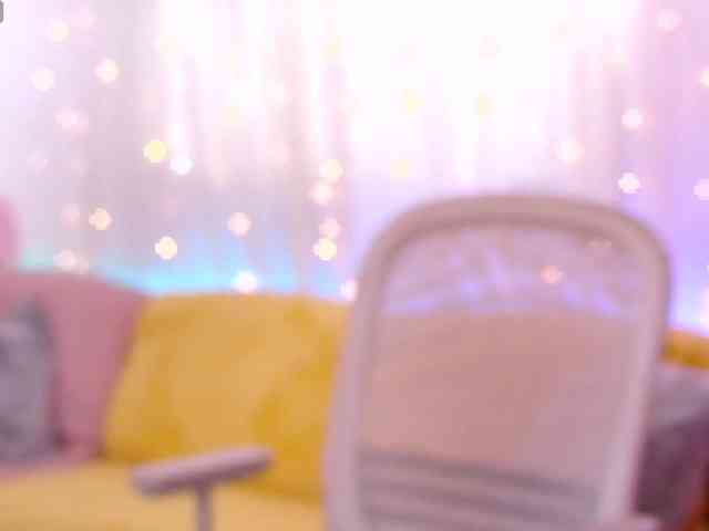 Miss_Milka webcam