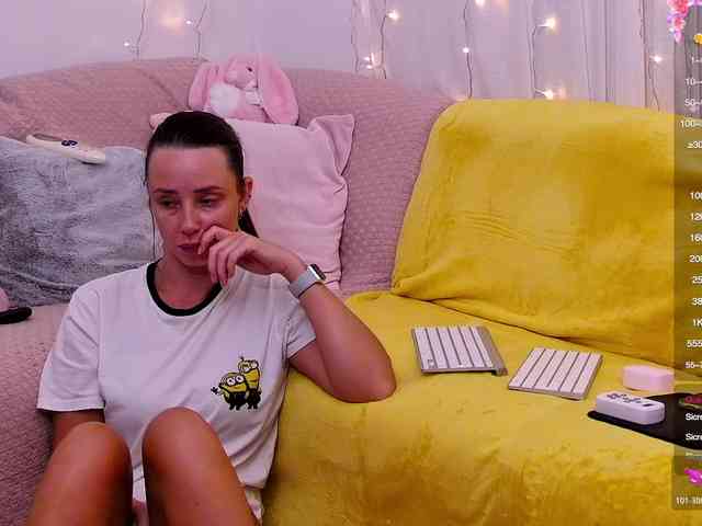 Miss_Milka webcam