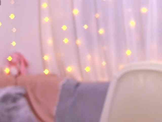 Miss_Milka webcam