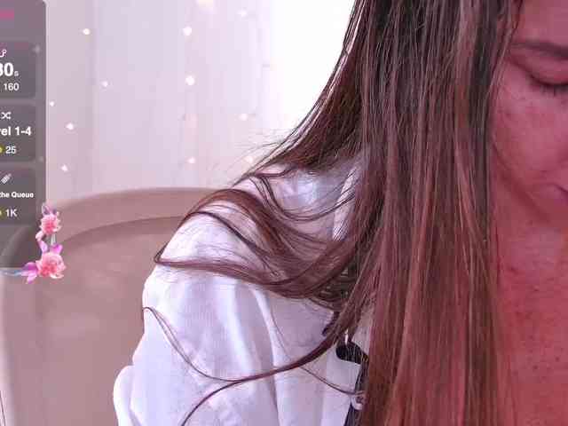 Miss_Milka webcam