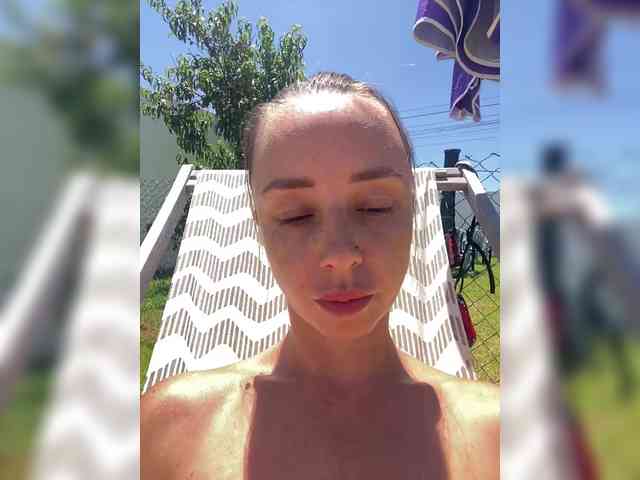Miss_Milka webcam
