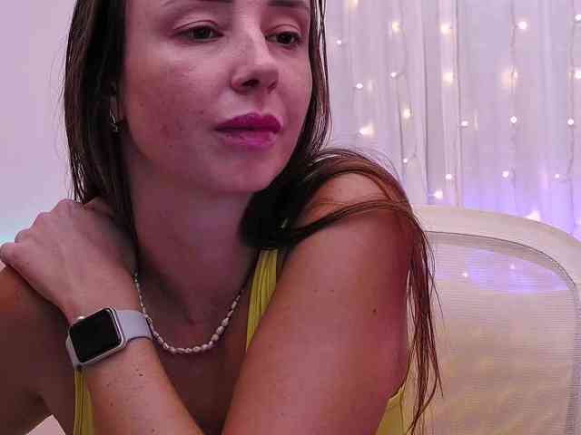Miss_Milka webcam