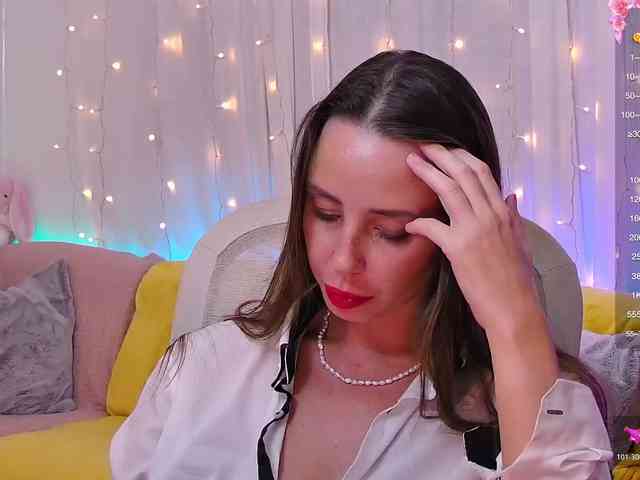 Miss_Milka webcam