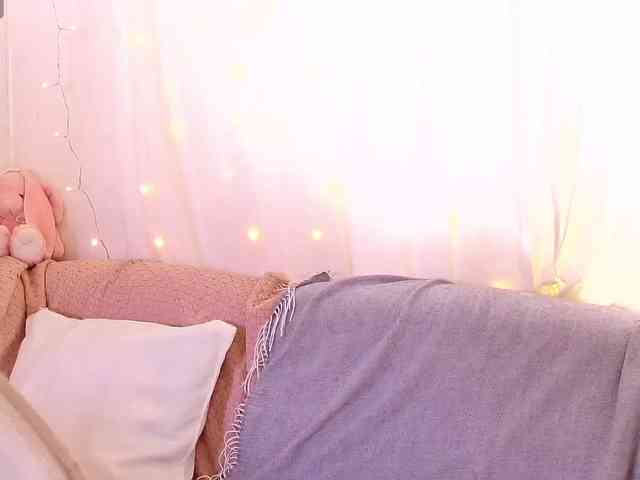 Miss_Milka webcam