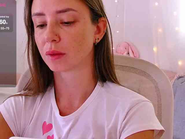 Miss_Milka webcam