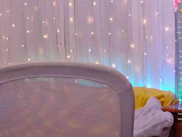 Miss_Milka webcam