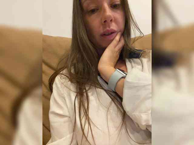 Miss_Milka webcam