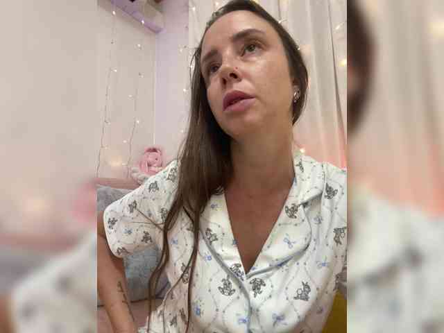 Miss_Milka webcam