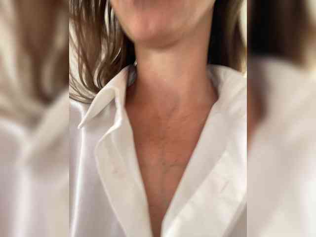Miss_Milka webcam