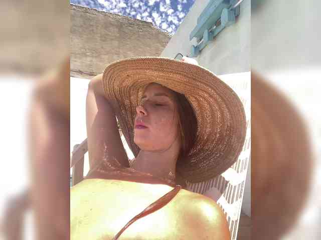 Miss_Milka webcam