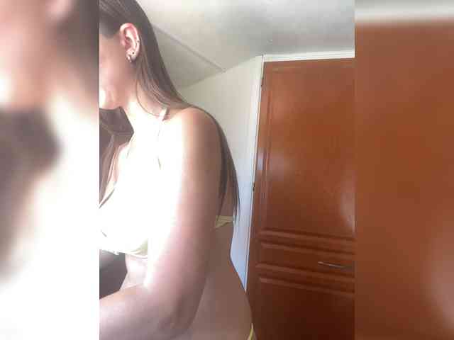 Miss_Milka webcam