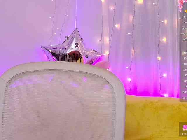 Miss_Milka webcam