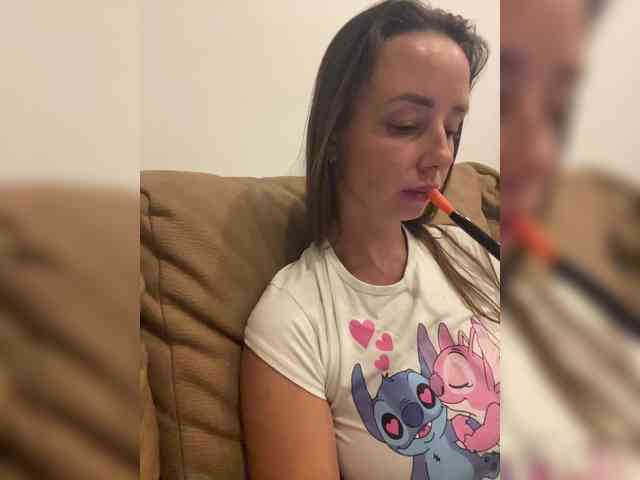 Miss_Milka webcam
