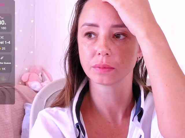 Miss_Milka webcam