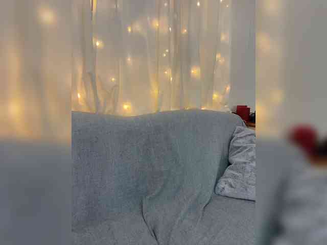 Miss_Milka webcam