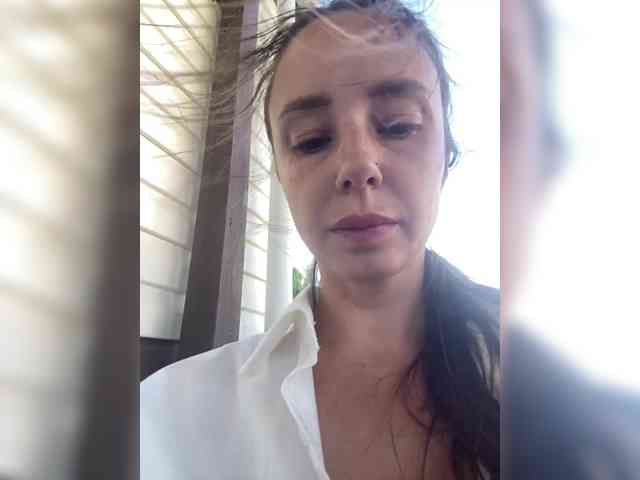 Miss_Milka webcam