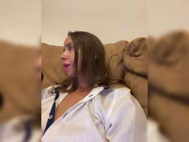 Miss_Milka webcam