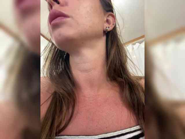 Miss_Milka webcam