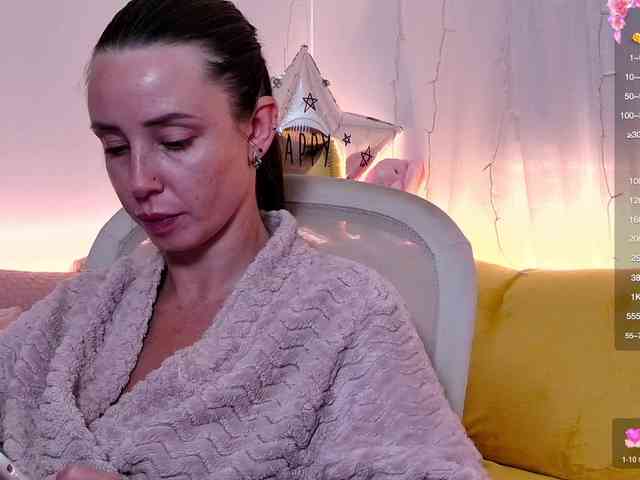 Miss_Milka webcam