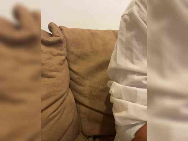 Miss_Milka webcam