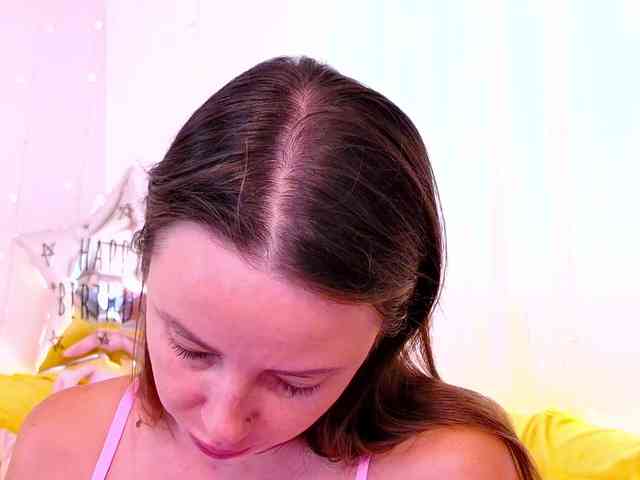 Miss_Milka webcam