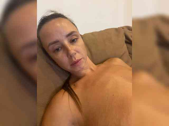 Miss_Milka webcam