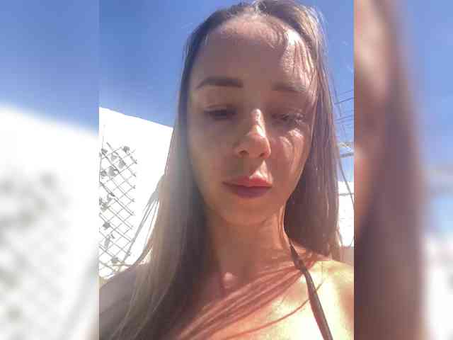 Miss_Milka webcam