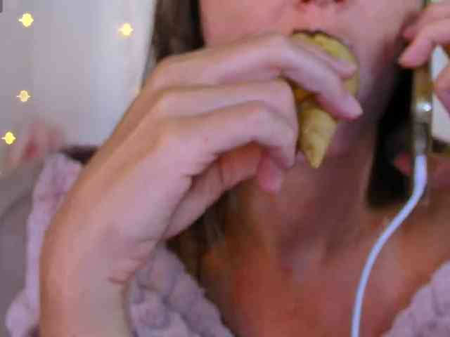 Miss_Milka webcam
