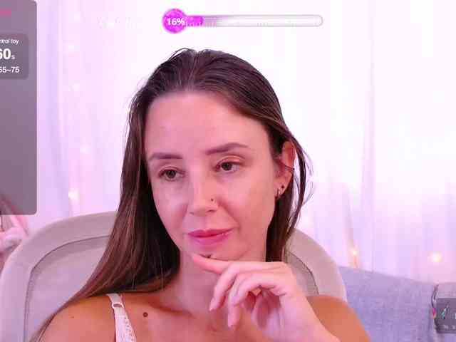 Miss_Milka webcam