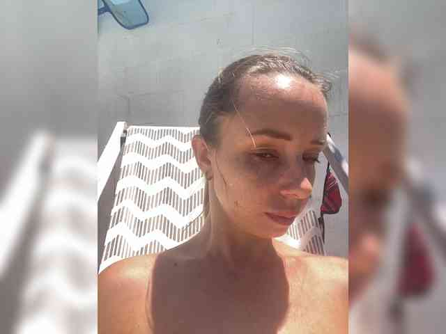 Miss_Milka webcam
