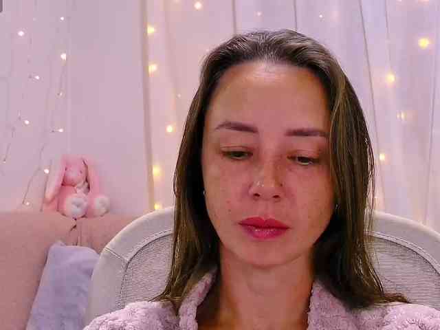 Miss_Milka webcam