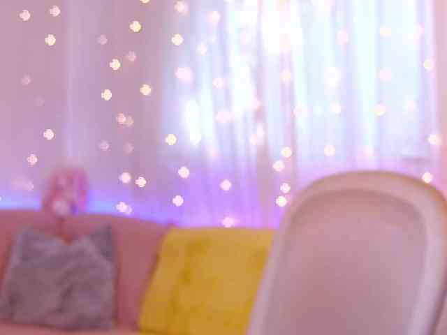 Miss_Milka webcam
