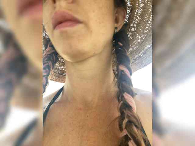 Miss_Milka webcam