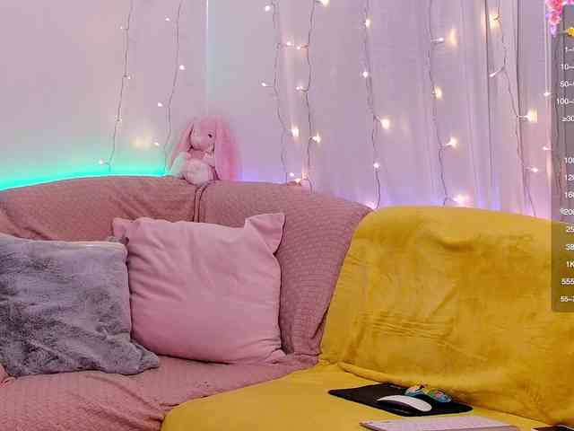 Miss_Milka webcam