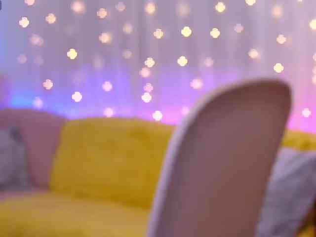 Miss_Milka webcam